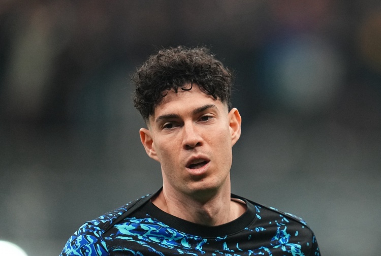 九游体育app下载-全市场：劳塔罗、恰尔汗奥卢和巴斯托尼在今天单独训练