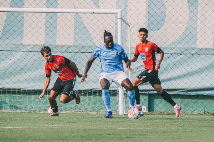 九游体育登录入口-0比1！深圳新鹏城输给泰超球队，高调引援提前宣告失败？球迷热议